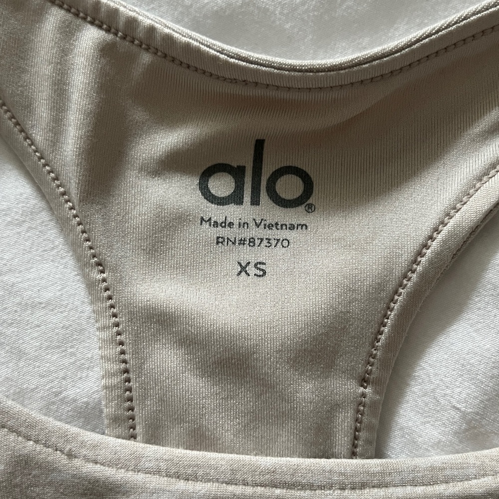 Alo sports bra